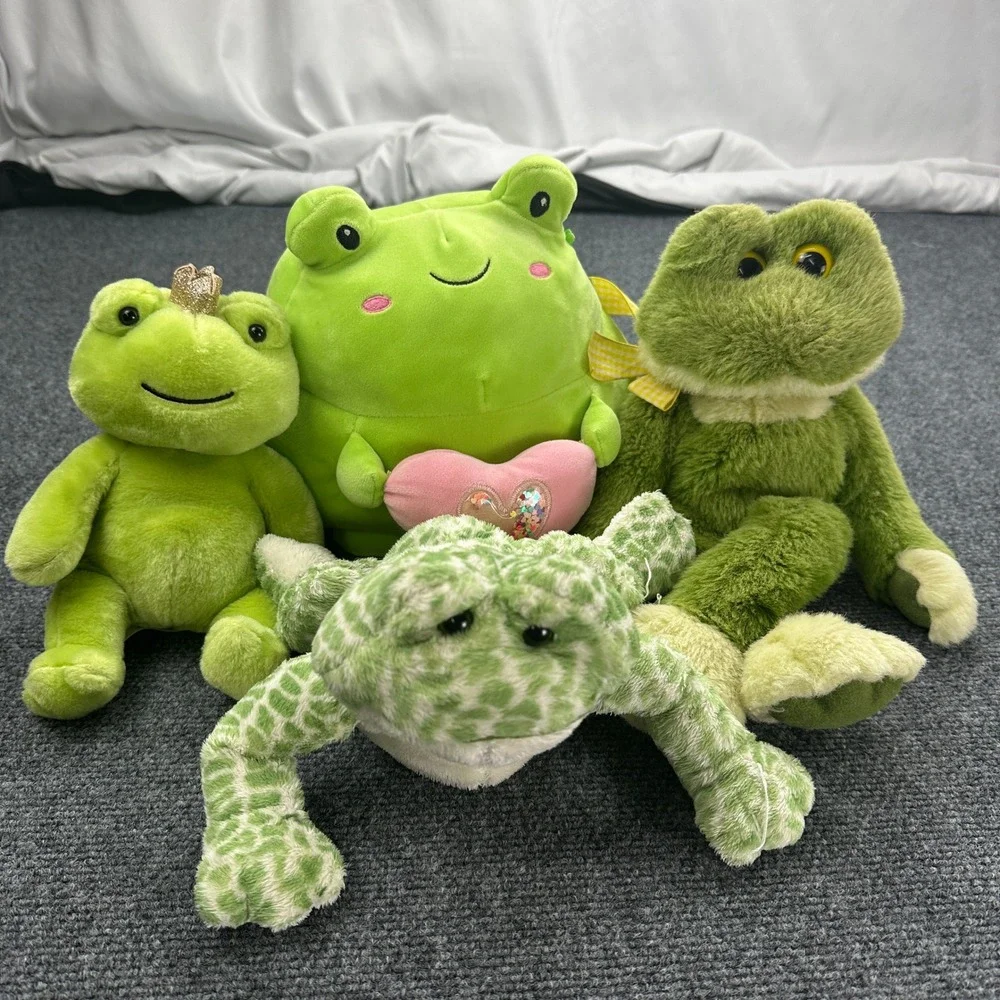 Frog Lovers Plush Lot of 4 Stuffed Animals Green, Webkinz, Ganz, Frankford